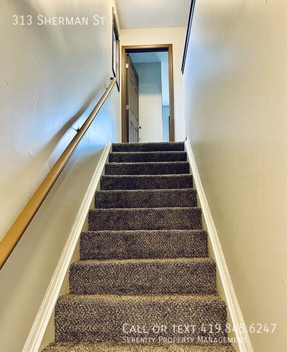 Building Photo - 313 Sherman St