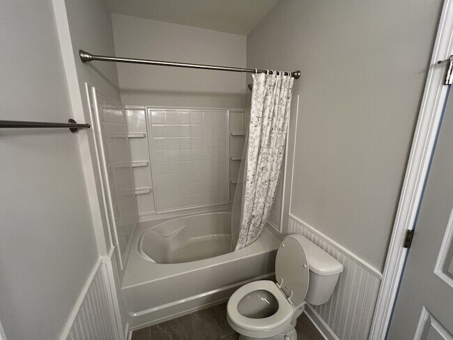 Building Photo - 9052 Brixworth Ct