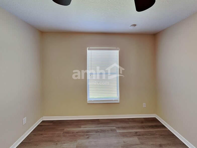 Building Photo - 543 Hearthglen Blvd