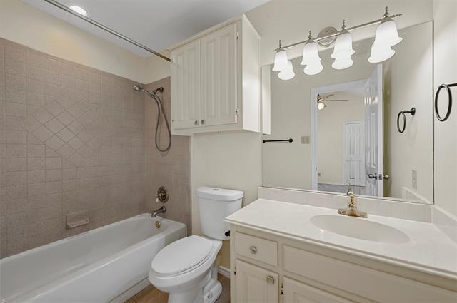 Building Photo - 4141 Hyer St