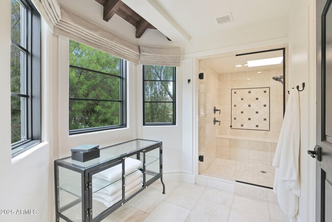 Building Photo - 4814 E Marston Dr