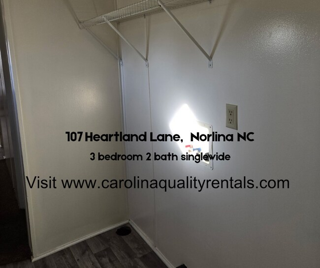 Building Photo - 3 bed 2 bath rental