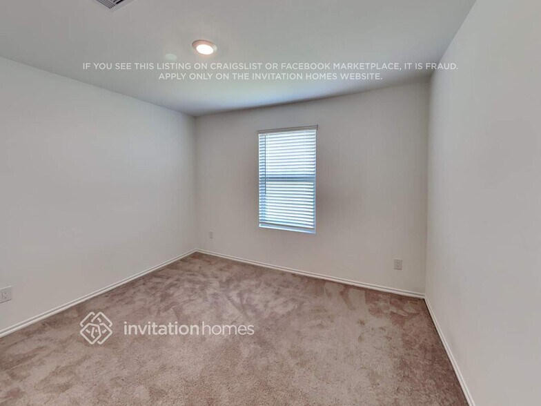 Building Photo - 24127 Mustang Run Dr