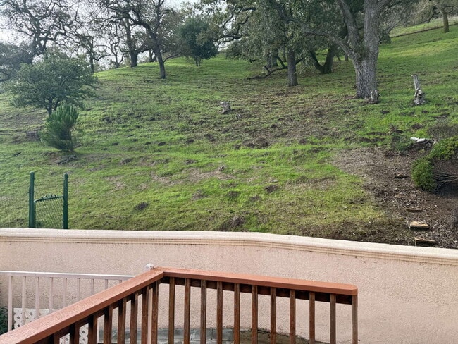 Building Photo - Morgan Hill Foothills Home