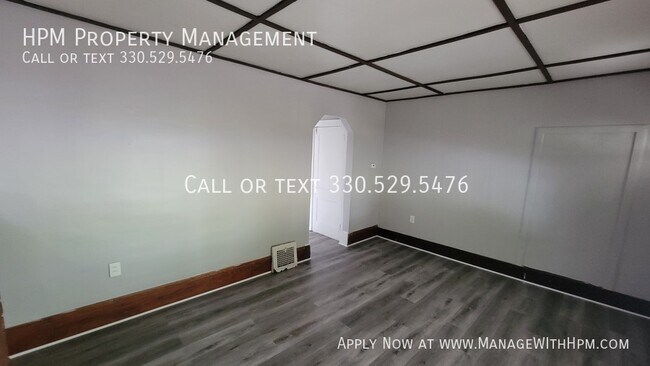 Building Photo - 1615 Manchester Rd
