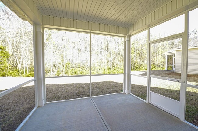 Building Photo - Coming Available!