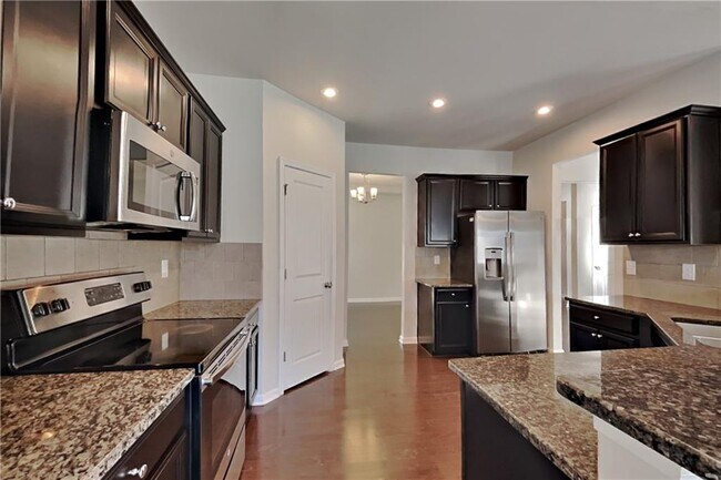 Building Photo - 154 Canvas Ives Dr