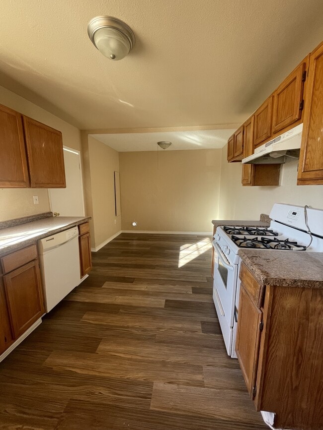 Building Photo - 5016 Wilmoth Ct