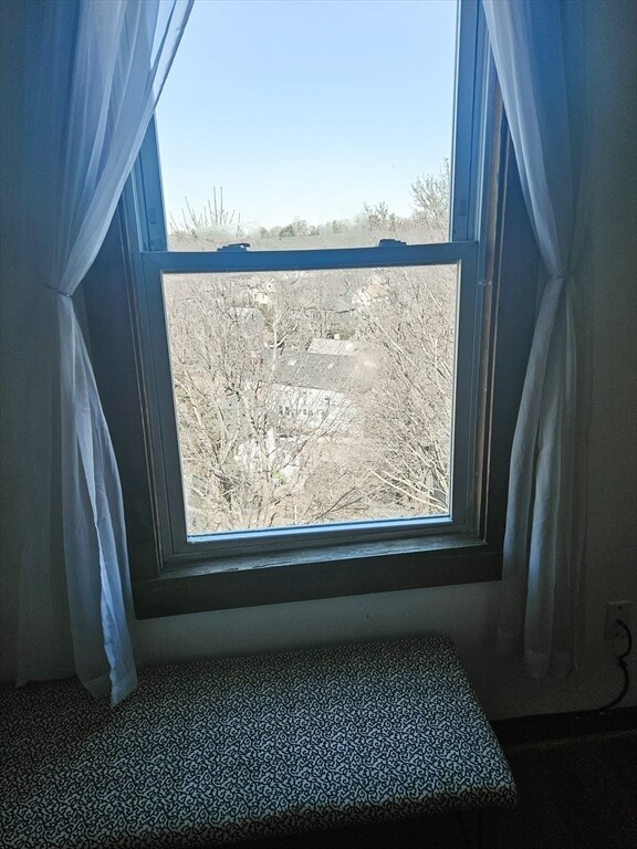 Building Photo - 803 Boylston St