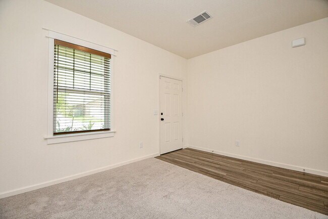 Building Photo - 13526 Kinsman Road
