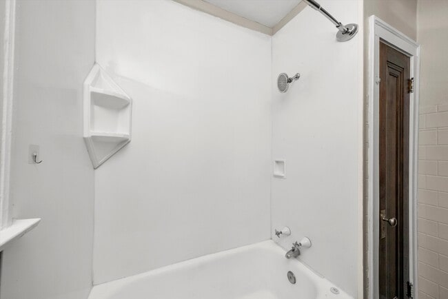 Building Photo - 6815 W 21st St