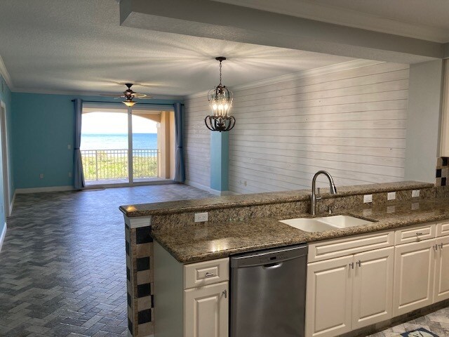 Building Photo - 60 Surfview Dr