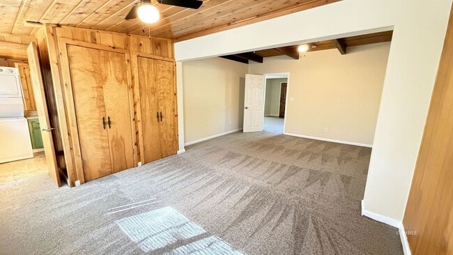 Building Photo - 23410 CA-243
