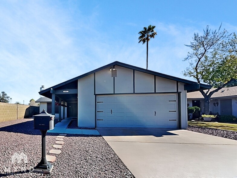Building Photo - 4903 W Golden Ln