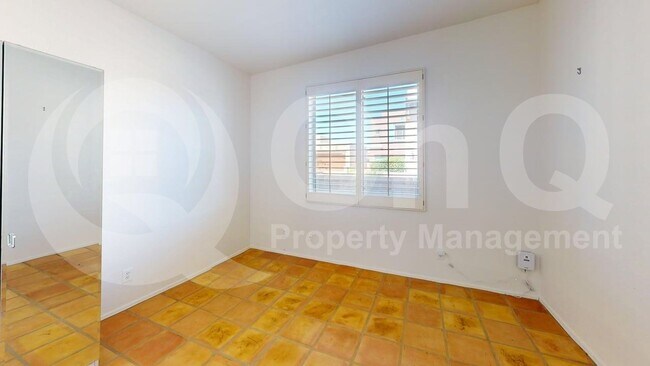 Building Photo - 461 S Magnolia Ave
