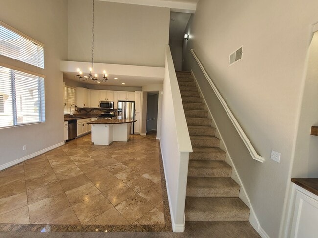 Building Photo - Great golf course views