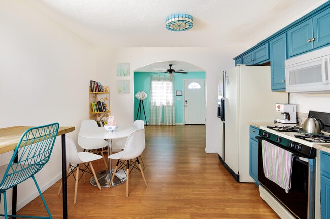 Building Photo - 5655 Encelia Dr