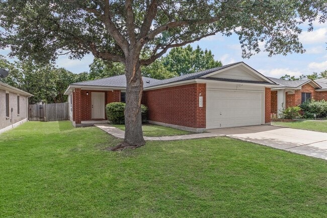 Building Photo - 200 Stanford Dr
