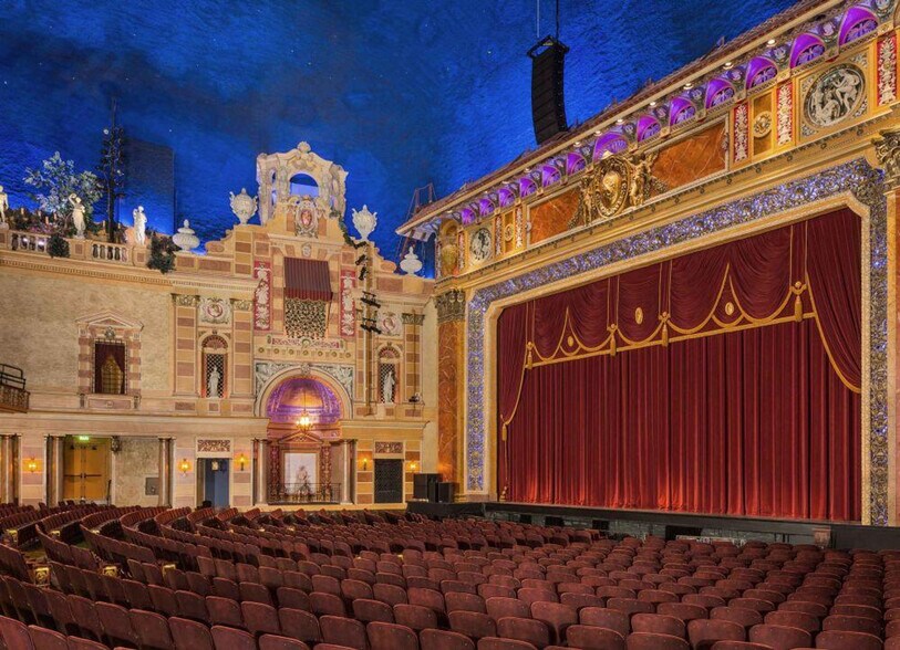 Building Photo - 201 Magazine St