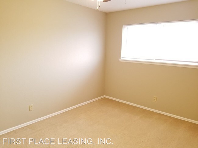 Building Photo - 3 br, 2 bath House - 509 Circle Dr.