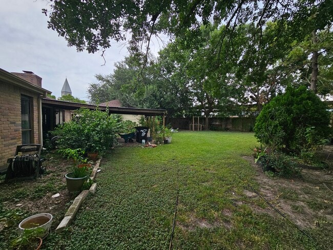 Building Photo - 12103 Ella Lee Ln