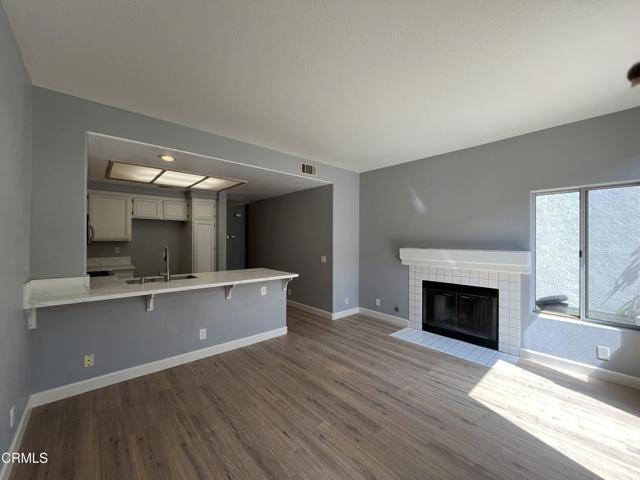 Building Photo - 2141 Triador St