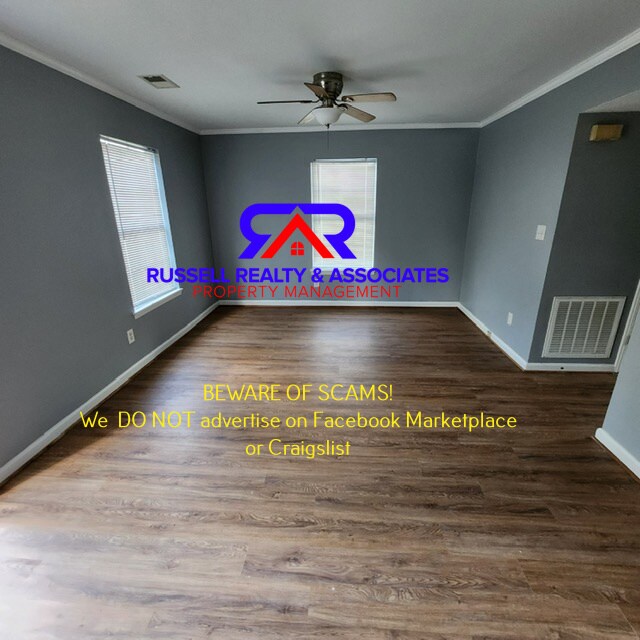 Building Photo - Pelham Townhome, 3bd 1.5ba