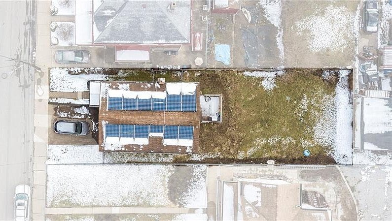 Building Photo - 2643 Mackinaw Ave