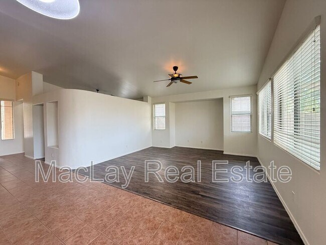 Building Photo - 8311 S 23rd Pl