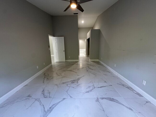 Building Photo - 18750 Caspian Cir