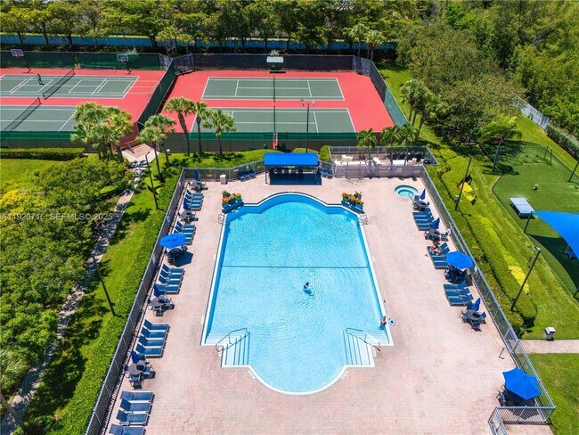 Building Photo - 1450 Weeping Willow Way