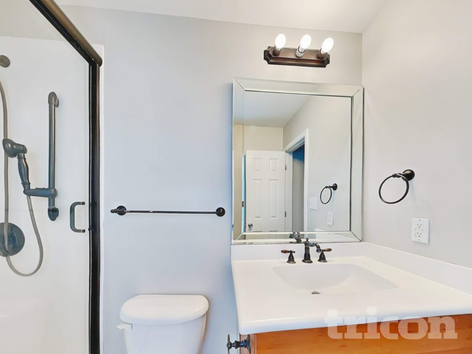 Building Photo - 3009 Softwind Dr
