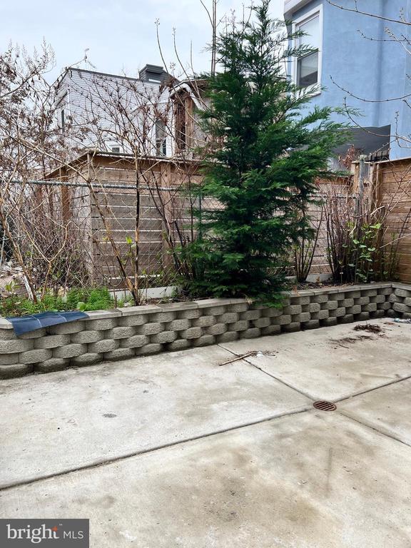 Building Photo - 1302 N 22nd St