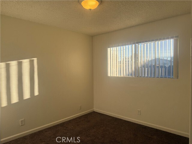 Building Photo - 1209 W Rosewood Ct