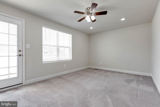 Building Photo - 7110 Druce Way