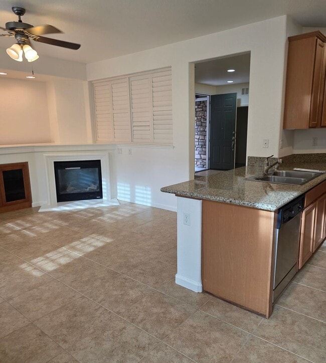 Building Photo - 1815 Wind Ranch Rd