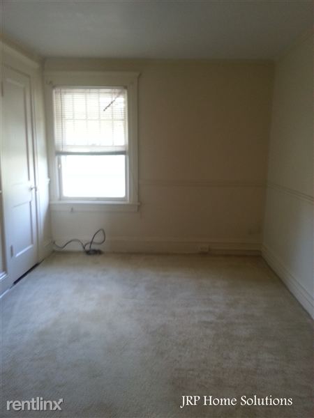Building Photo - 306 Ellery Ave