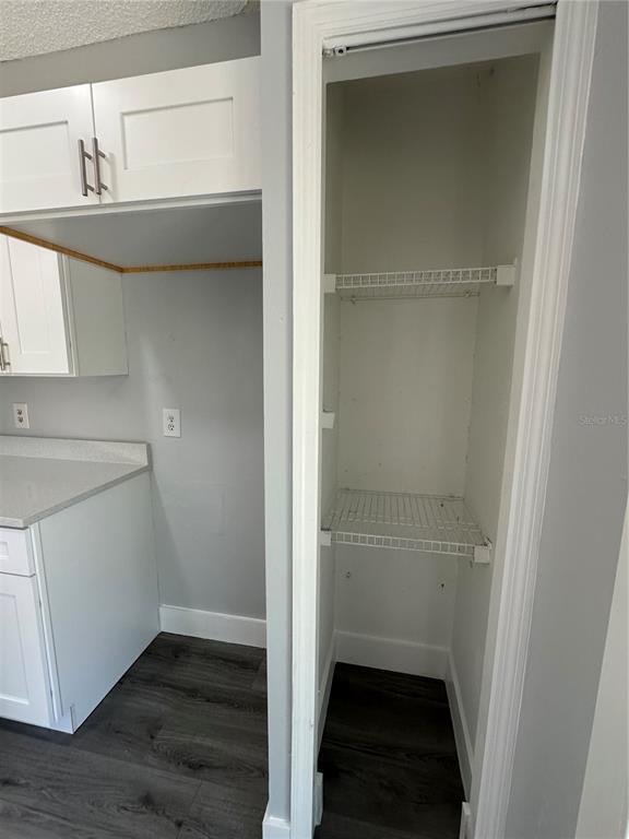 Building Photo - 3915 Anthony Ln