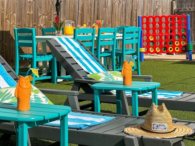 Building Photo - 94 Cobia St