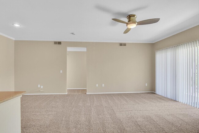 Building Photo - 2900 Sunridge Heights Pkwy