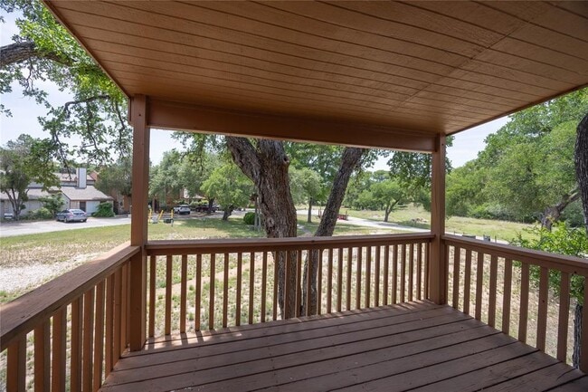 Building Photo - 15 Cypress Fairway Village