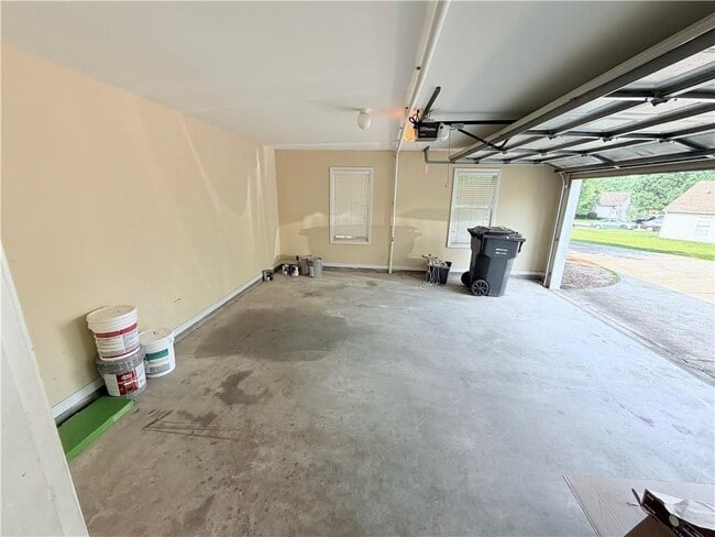 Building Photo - 3816 Landing Terrace