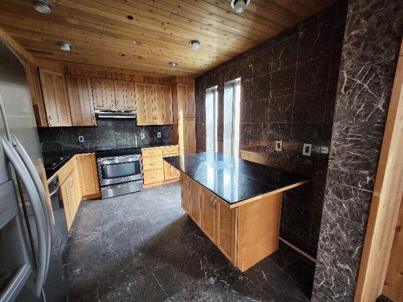 Building Photo - 3343 Fugarwe Ct