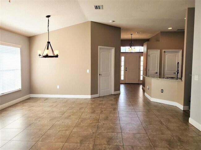 Building Photo - 10737 Standing Stone Dr