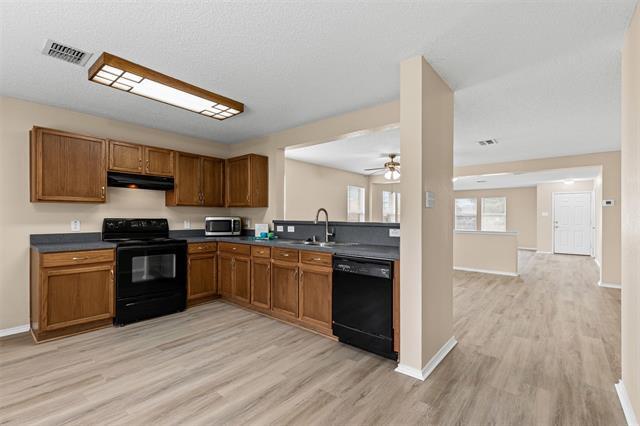 Building Photo - 13717 Canyon Ranch Rd
