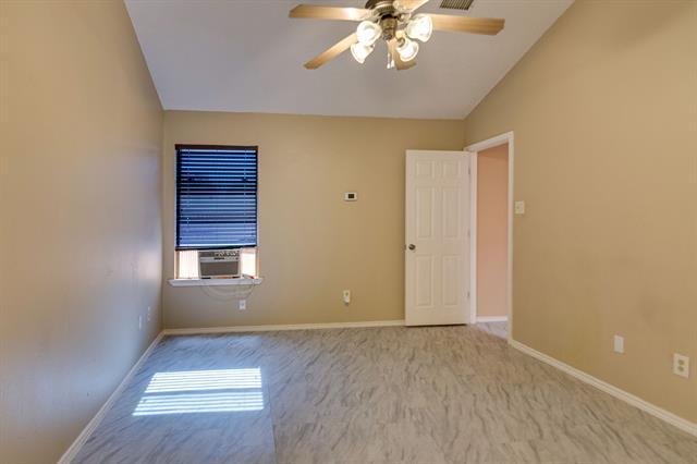 Building Photo - 1220 Settlers Way
