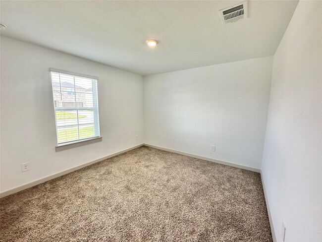 Building Photo - 1107 Curly Angora Ct