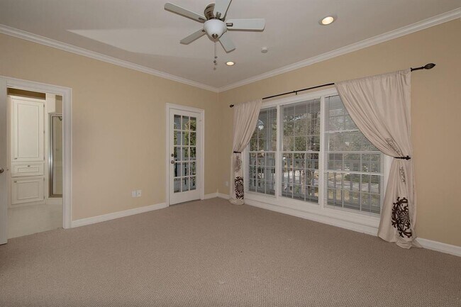 Building Photo - 83 S Longspur Dr