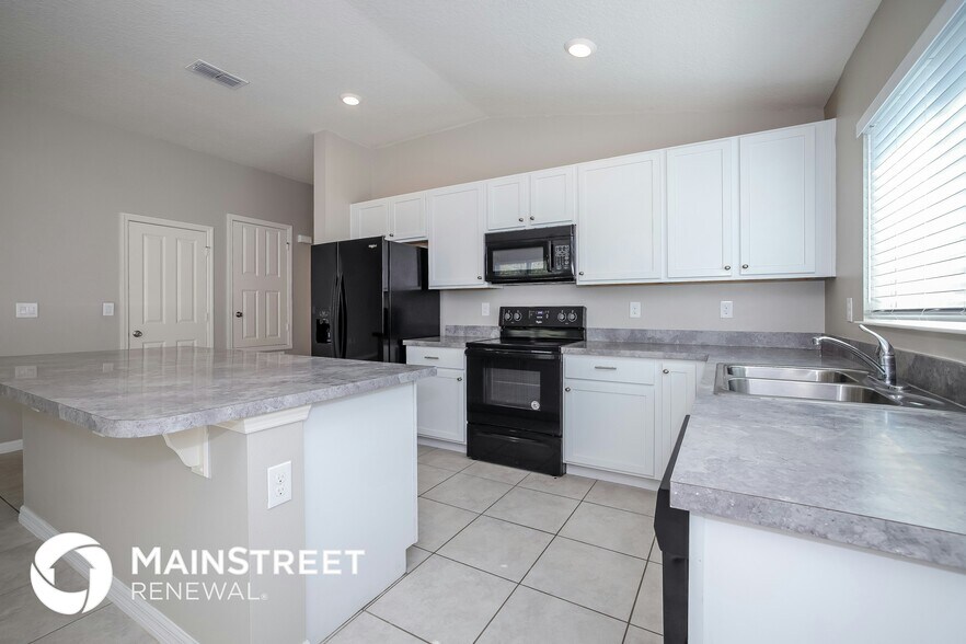 Building Photo - 2859 Mosshire Cir