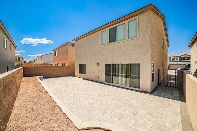 Building Photo - 7428 Legacy Pt St